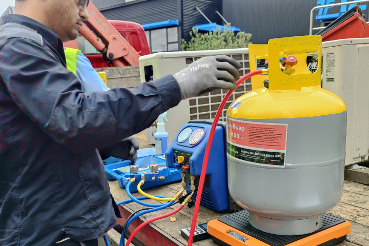 Approved Filler A1 & A2/A2L Refrigerants