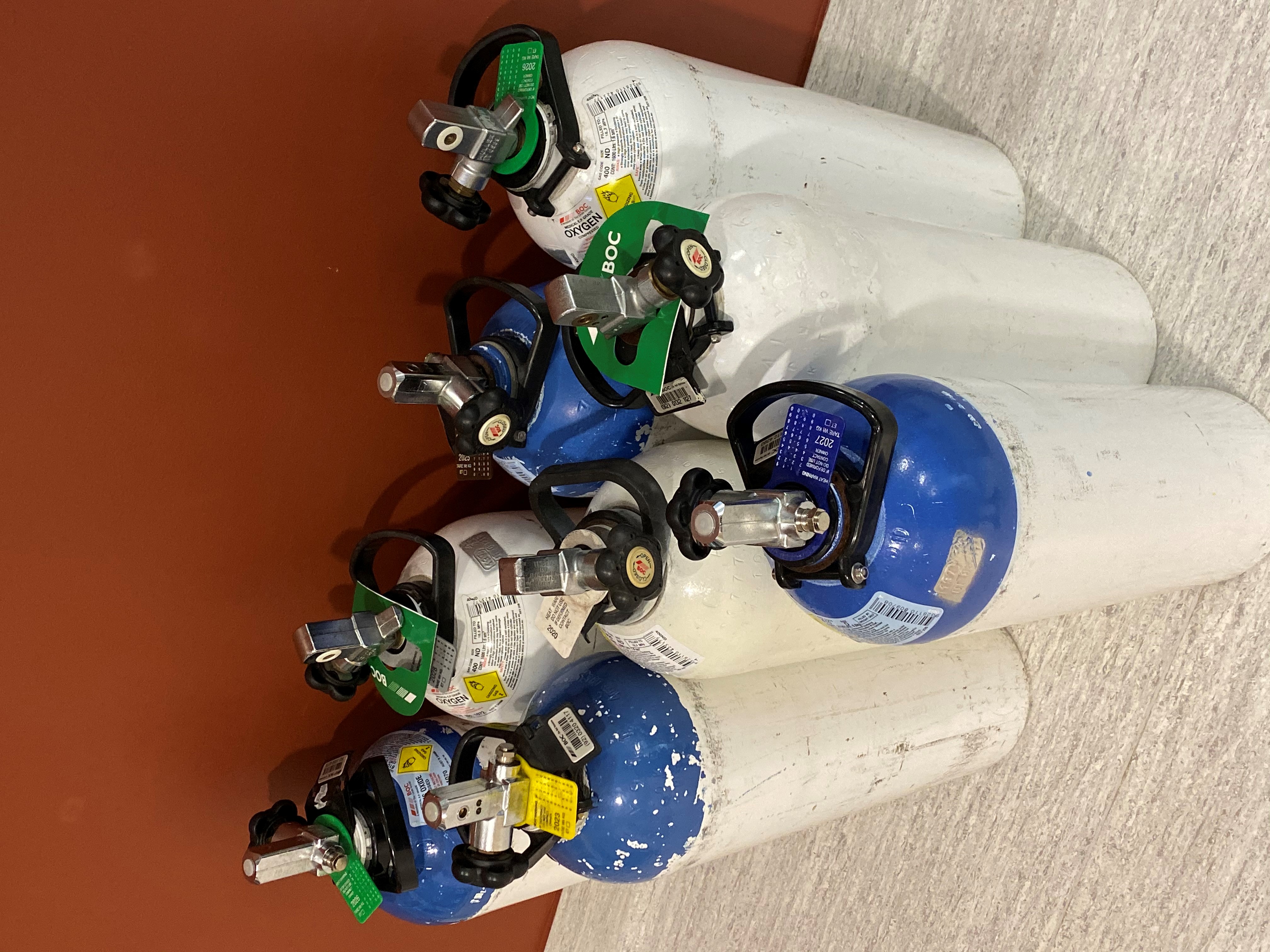 Anxiolysis and Relative Analgesia (N2O) in Modern Dental Pracfice