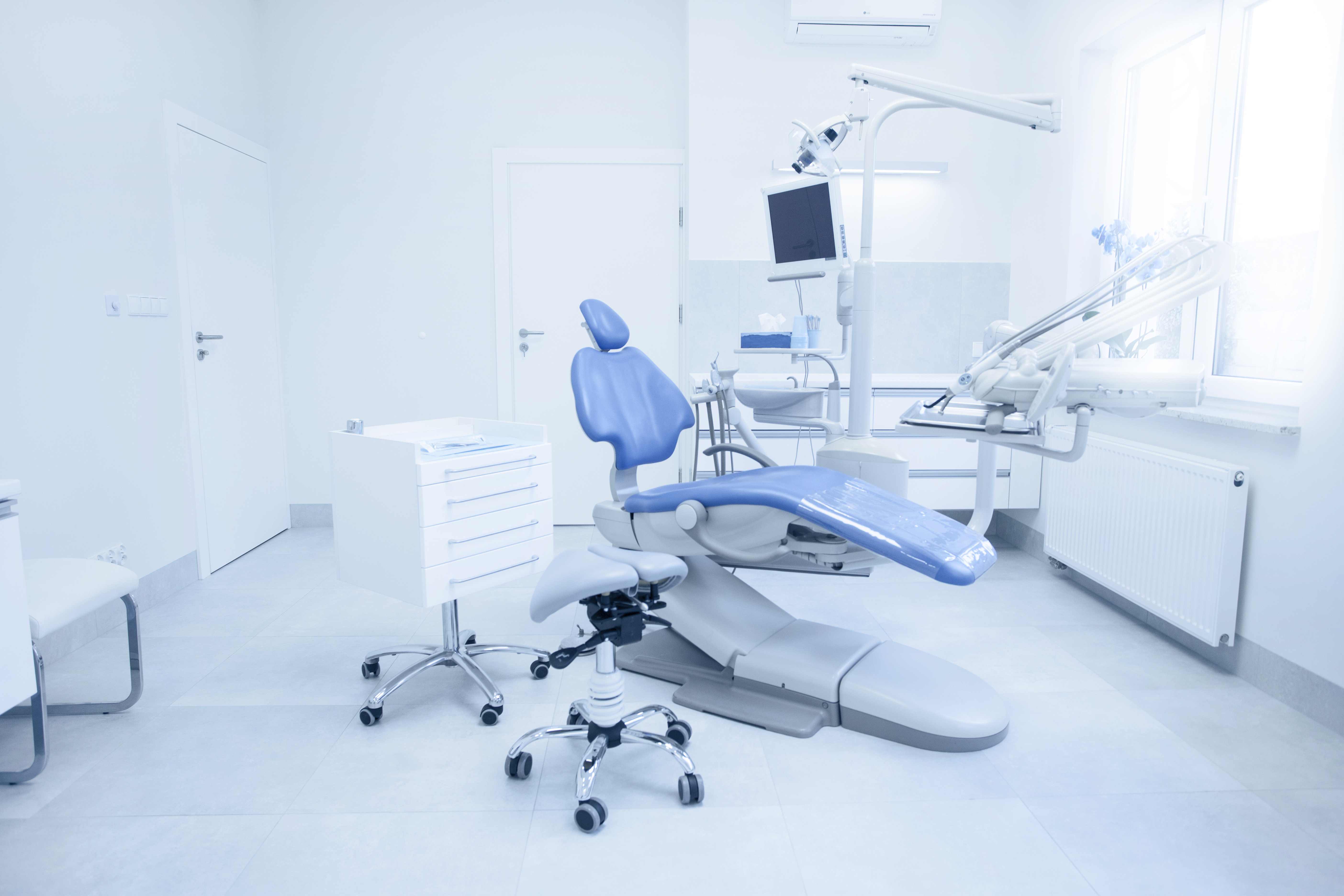 How to Work Safely and Effectively Under IV Sedation