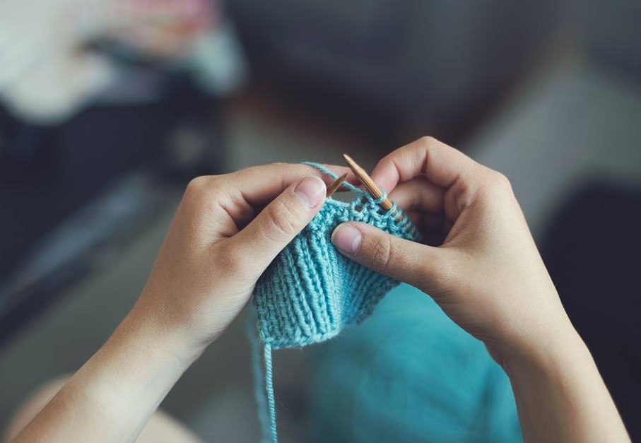 KNITTING FOR BEGINNERS
