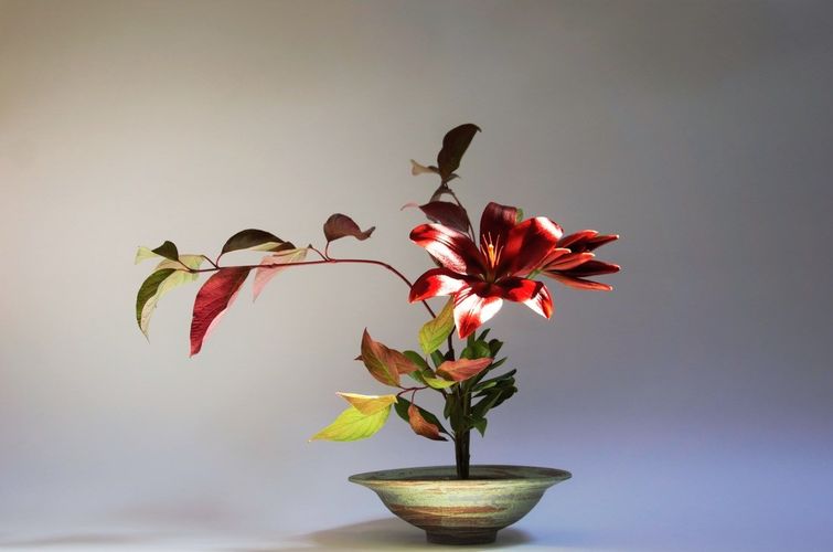 IKEBANA: THE ART OF JAPANESE FLOWER ARRANGING