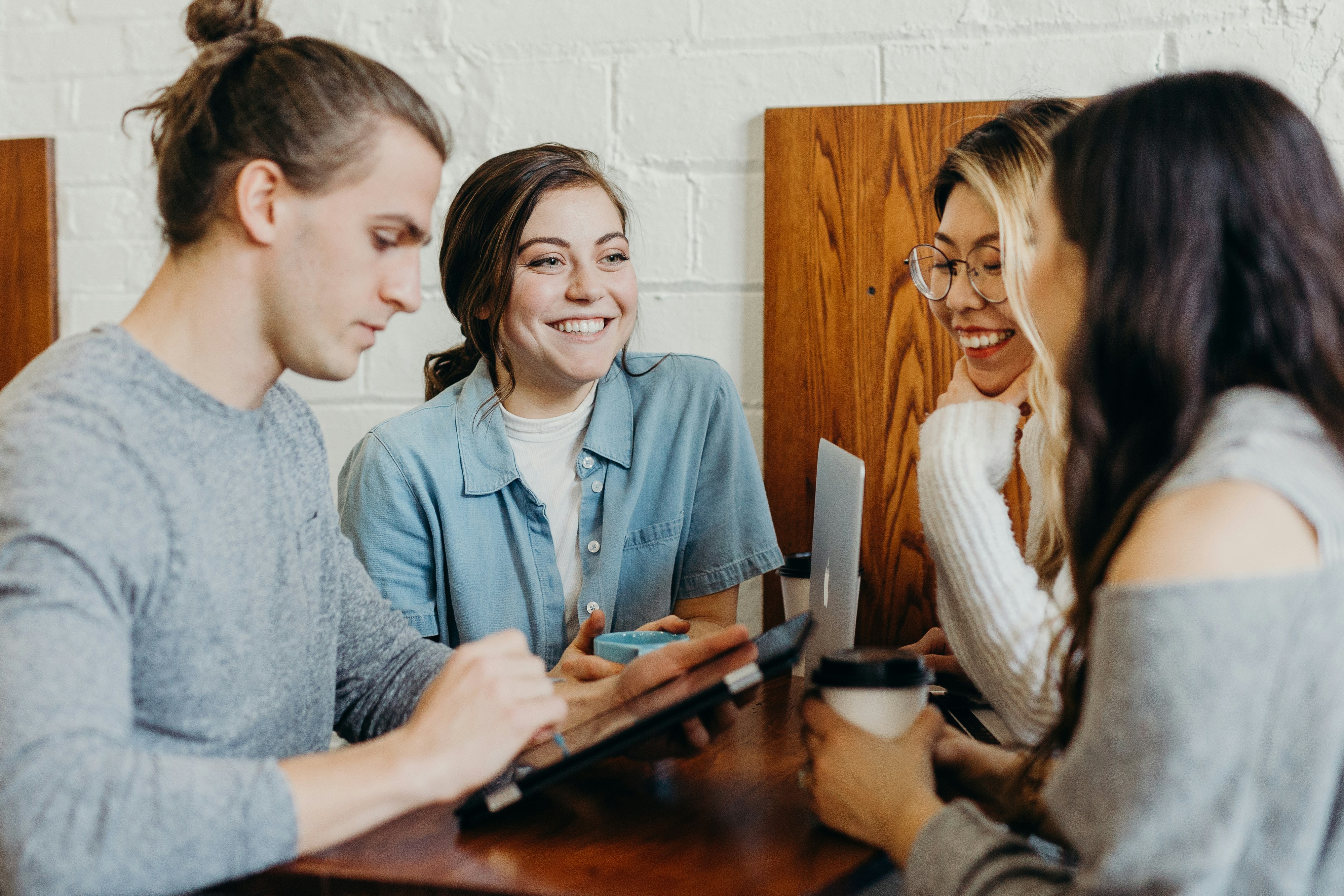 Wired for Connection: How to Build Your Circle in a Digital Age