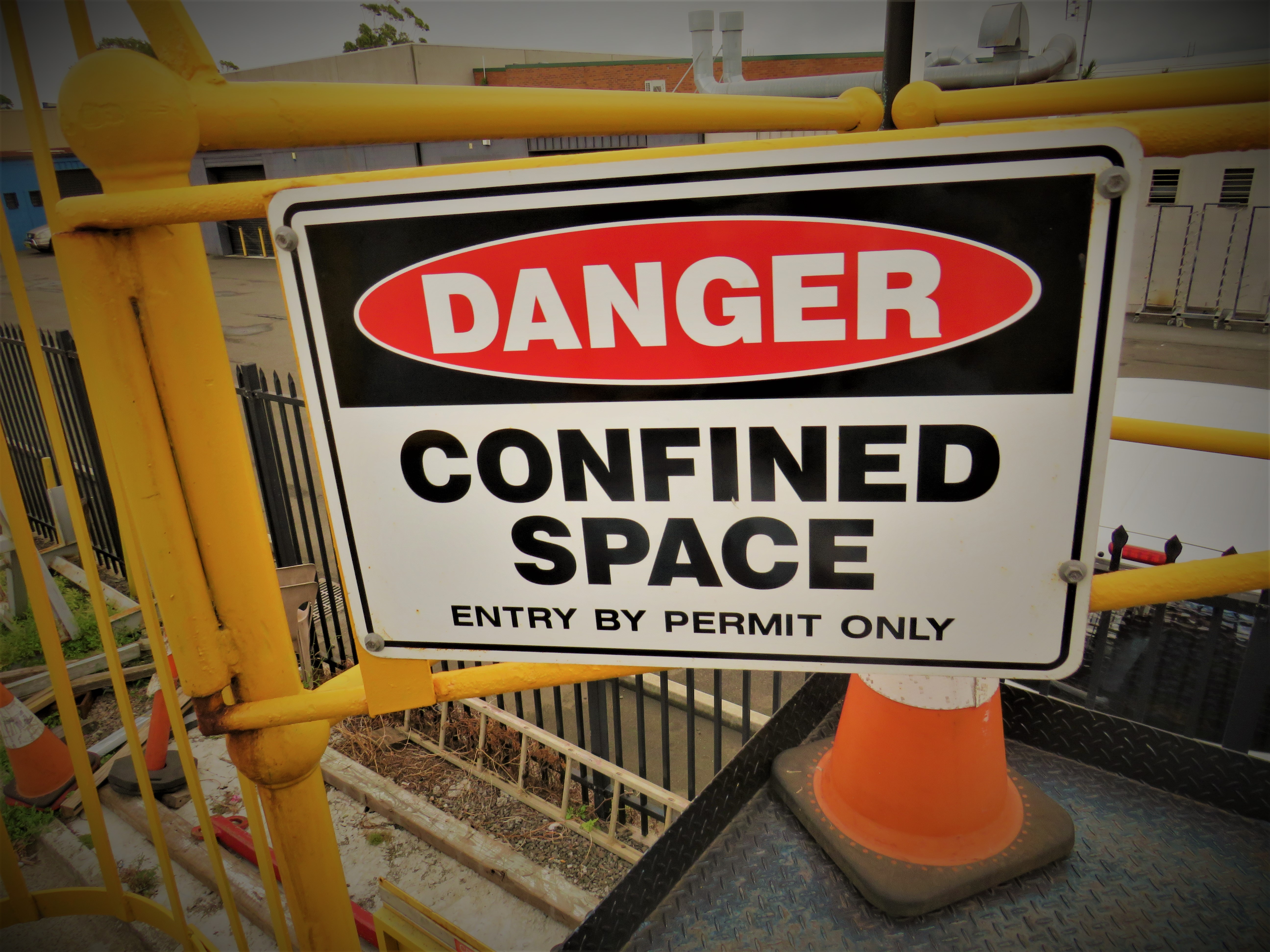 Confined Space Standby Person