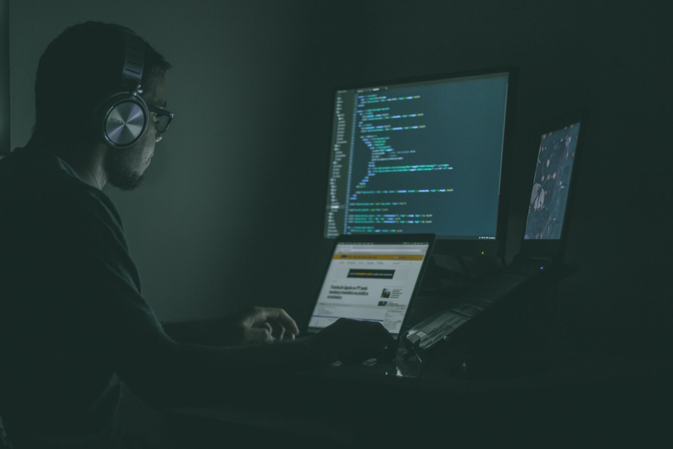Detecting%20Theft%20and%20Fraud.jpg